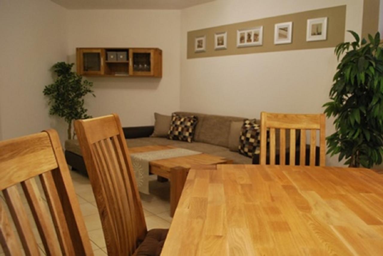 Ferienwohnung Am Mainradweg - Beuerlein Martin Kolitzheim Exterior foto